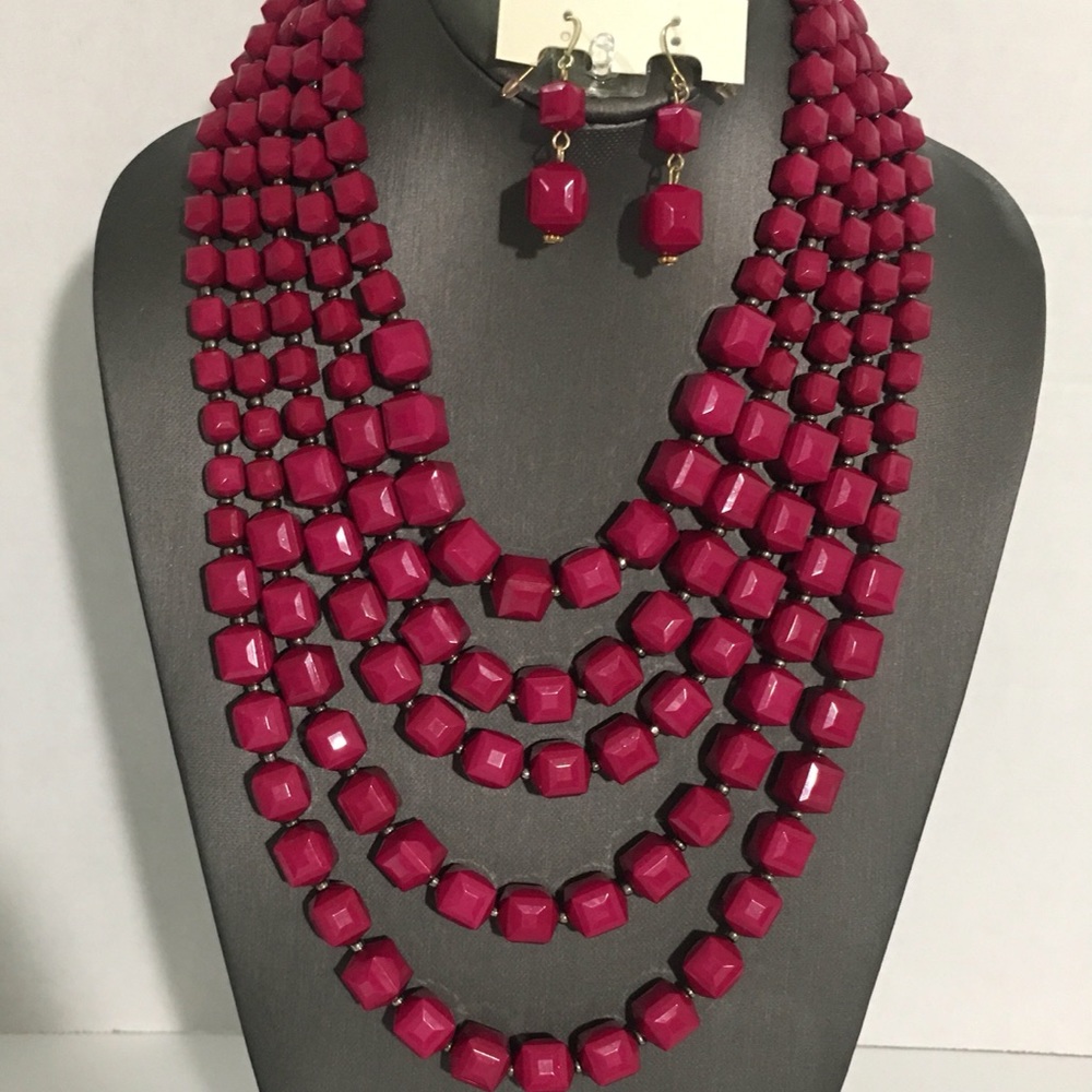 Multi chain necklace